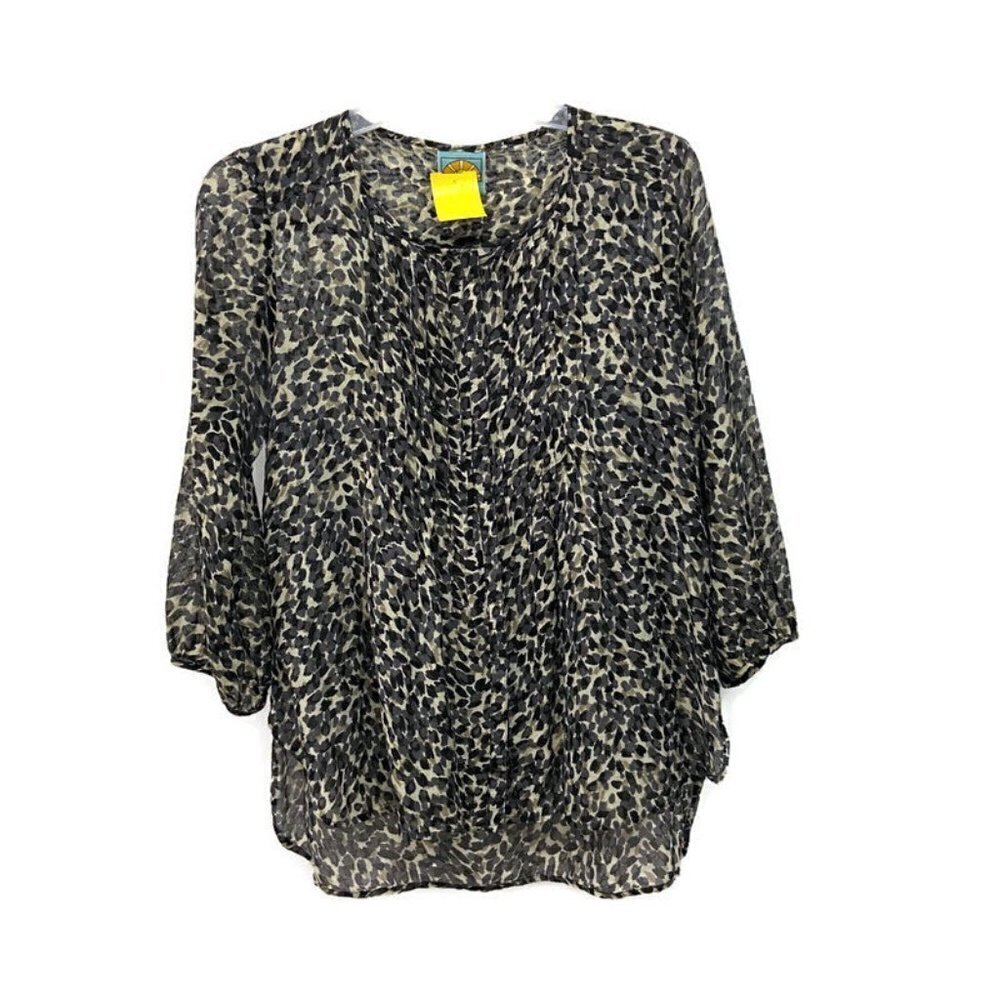 C&C California Olive Sheer Hi-Lo Blouse
